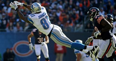 best wide receivers of all time|Ranking the 20 greatest NFL wide receivers of all time.